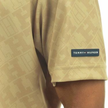 トミー ヒルフィガー ゴルフ　メンズ ワッペン 総柄 ロゴプリント 半袖 ポロシャツ THMA304　2023年モデル 詳細4
