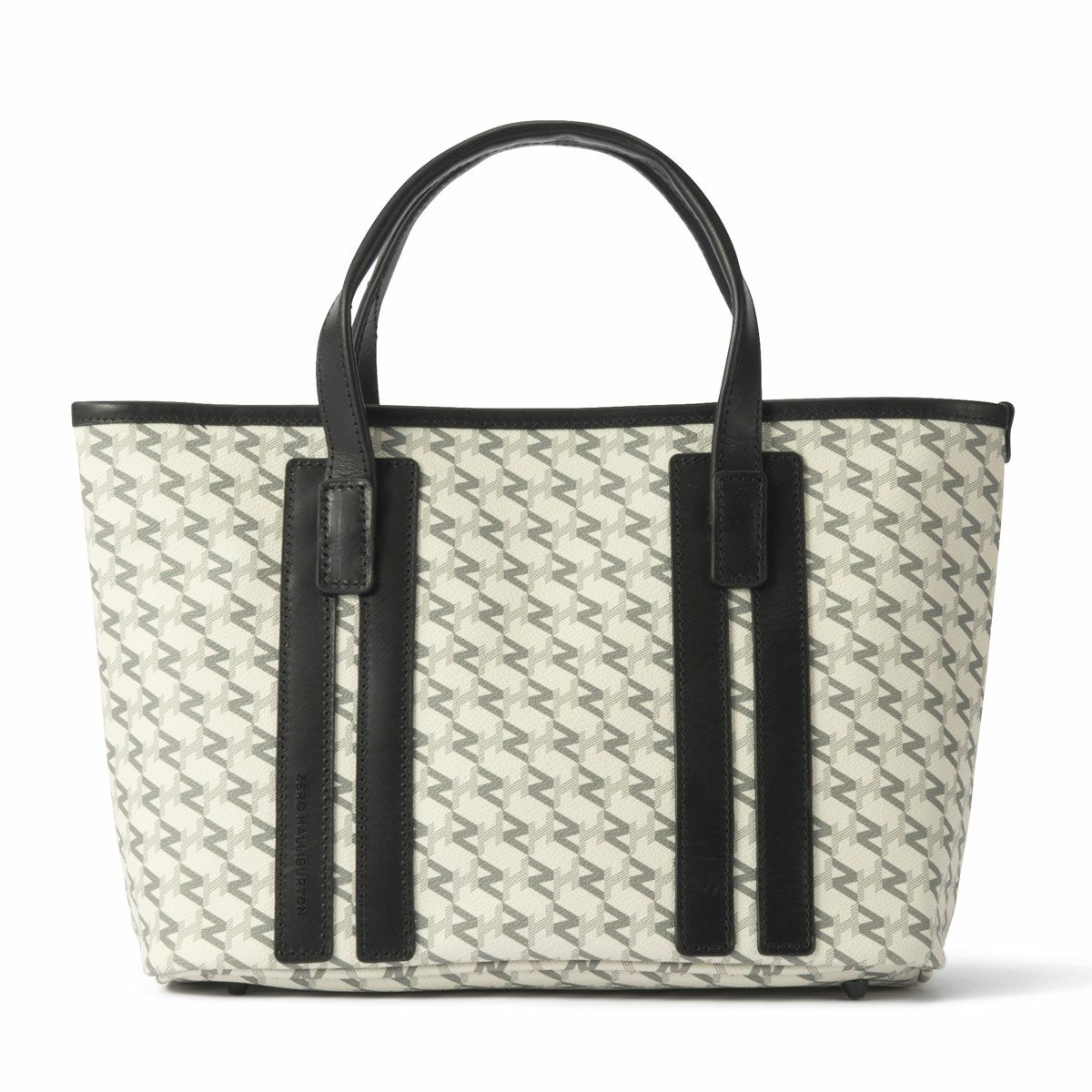 ゼロハリバートン　ZHG-B6 モノグラム柄 トート型 カートバッグ 82534 06 アイボリー　2023年モデル アイボリー（06）