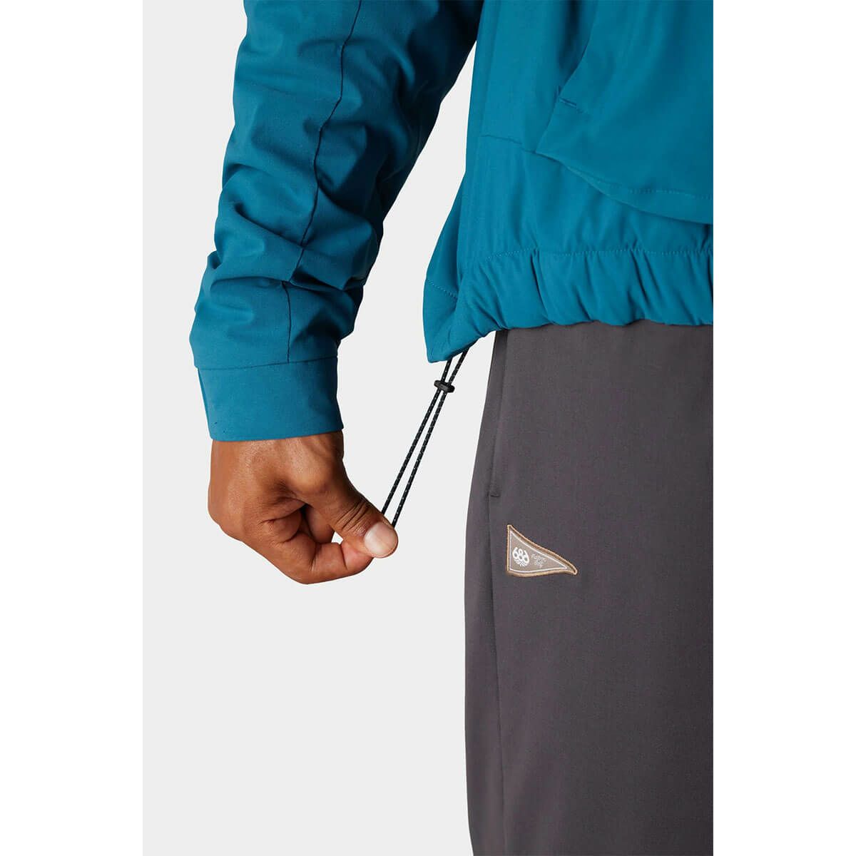 686 X MALBON 撥水 ロゴワッペン PRIMALOFT ストレッチ 長袖 Vネック プルオーバー ジャケット M3FAWLS172 MOROCCAN BLUE　詳細3