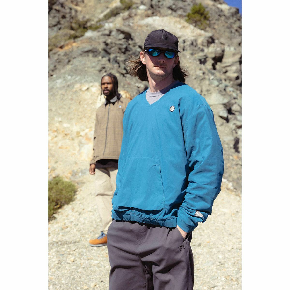 686 X MALBON 撥水 ロゴワッペン PRIMALOFT ストレッチ 長袖 Vネック プルオーバー ジャケット M3FAWLS172 MOROCCAN BLUE　詳細7