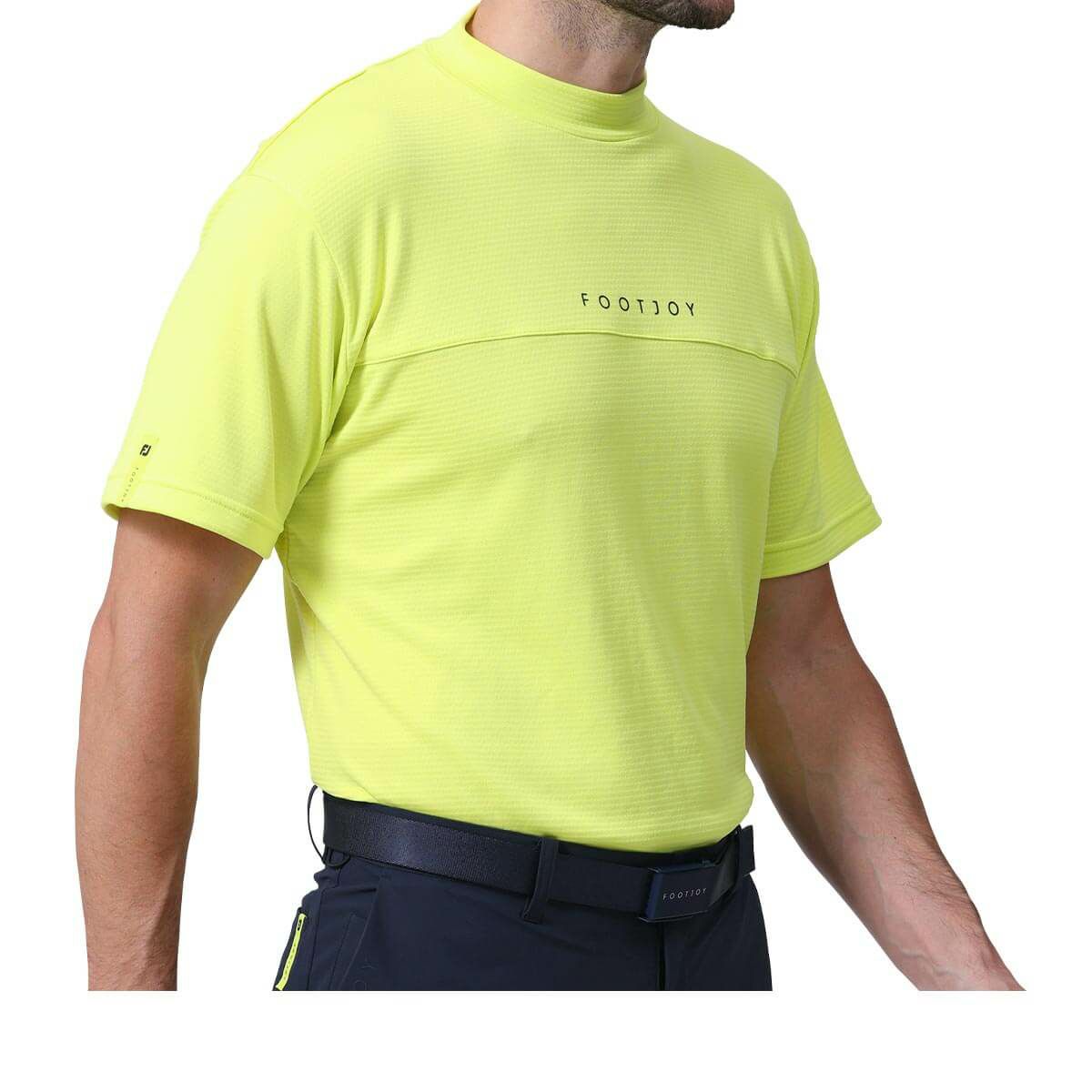 フットジョイ FootJoy　メンズ ロゴプリント エックスブロック 生地切替 ストレッチ 半袖 モックネックシャツ FJ-S24-S04　2024年モデル Eプリムローズ（81797）