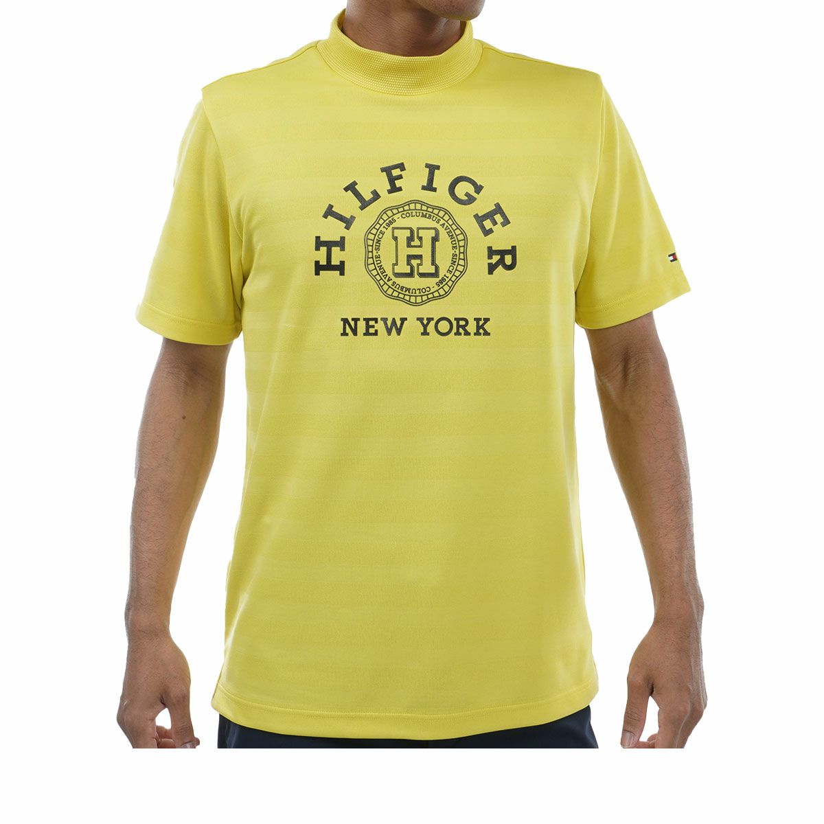 トミー ヒルフィガー ゴルフ　メンズ ロゴプリント ボーダー ジャカード ストレッチ 半袖 モックネックシャツ THMA437　2024年モデル イエロー（70）