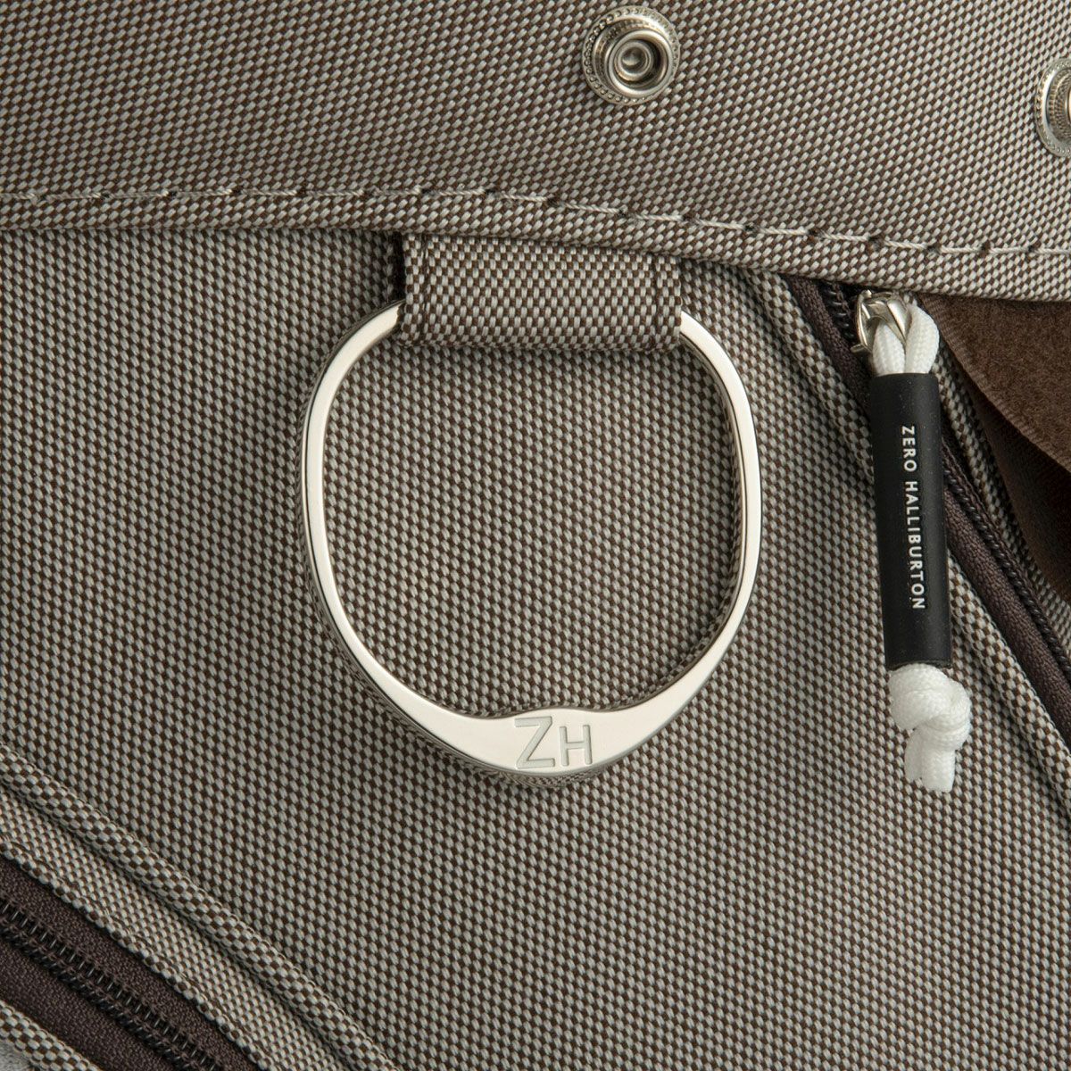 ゼロハリバートン　ZHG-CB1 シャンブレーコーデュラシリーズ キャディバッグ 82931 08 ブラウン　2024年モデル ブラウン（08）