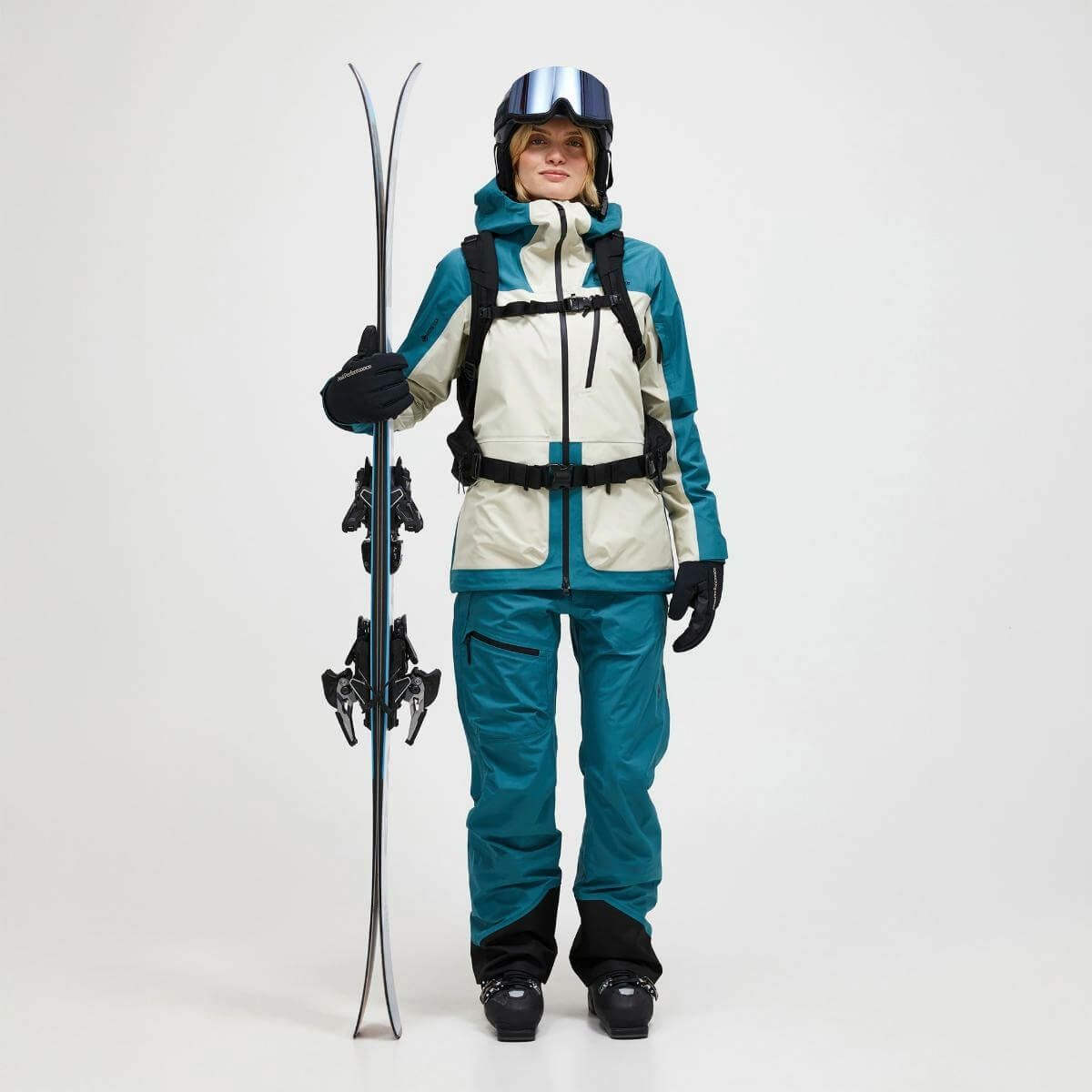 ピークパフォーマンス PEAK PERFORMANCE　スキーウェア ウーマンズ バーティカルゴアテックス3レイヤージャケット W Vertical Gore-Tex 3L Jacket G80362 2024-2025 詳細10