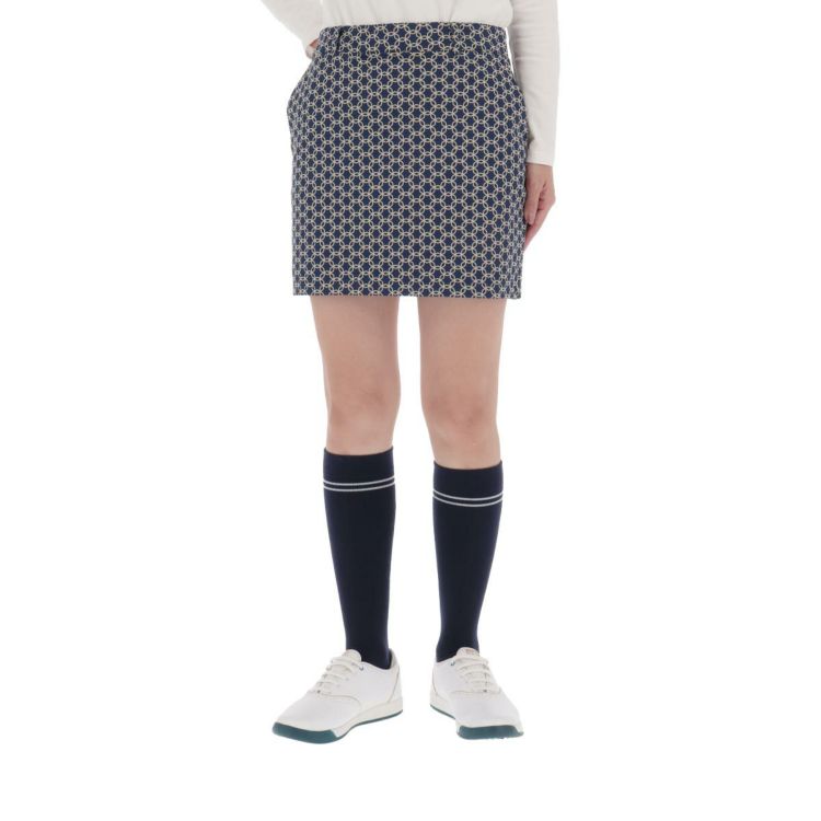 ☆【TAYLORMADE】☆ 花柄ポロシャツ とネイビースカートのセットアップ