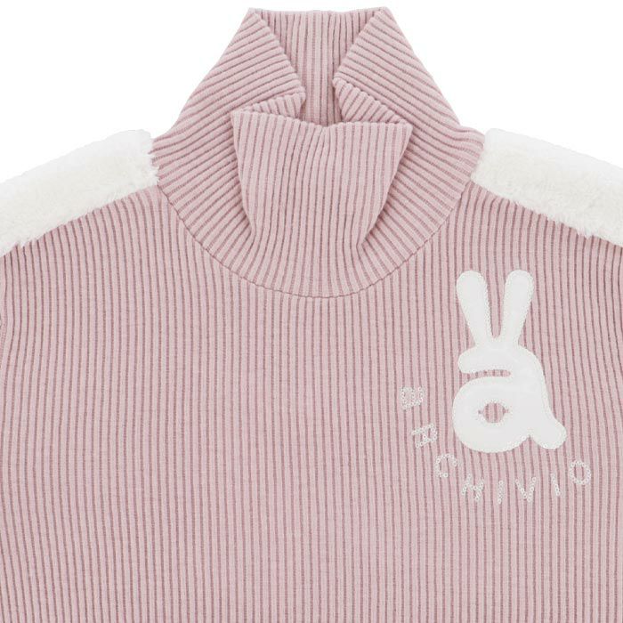 アルチビオ archivio　レディース ボアライン スパンコールワッペン 発熱素材 リブニット 長袖 ハイネック プルオーバー A419104　2024年モデル 詳細3