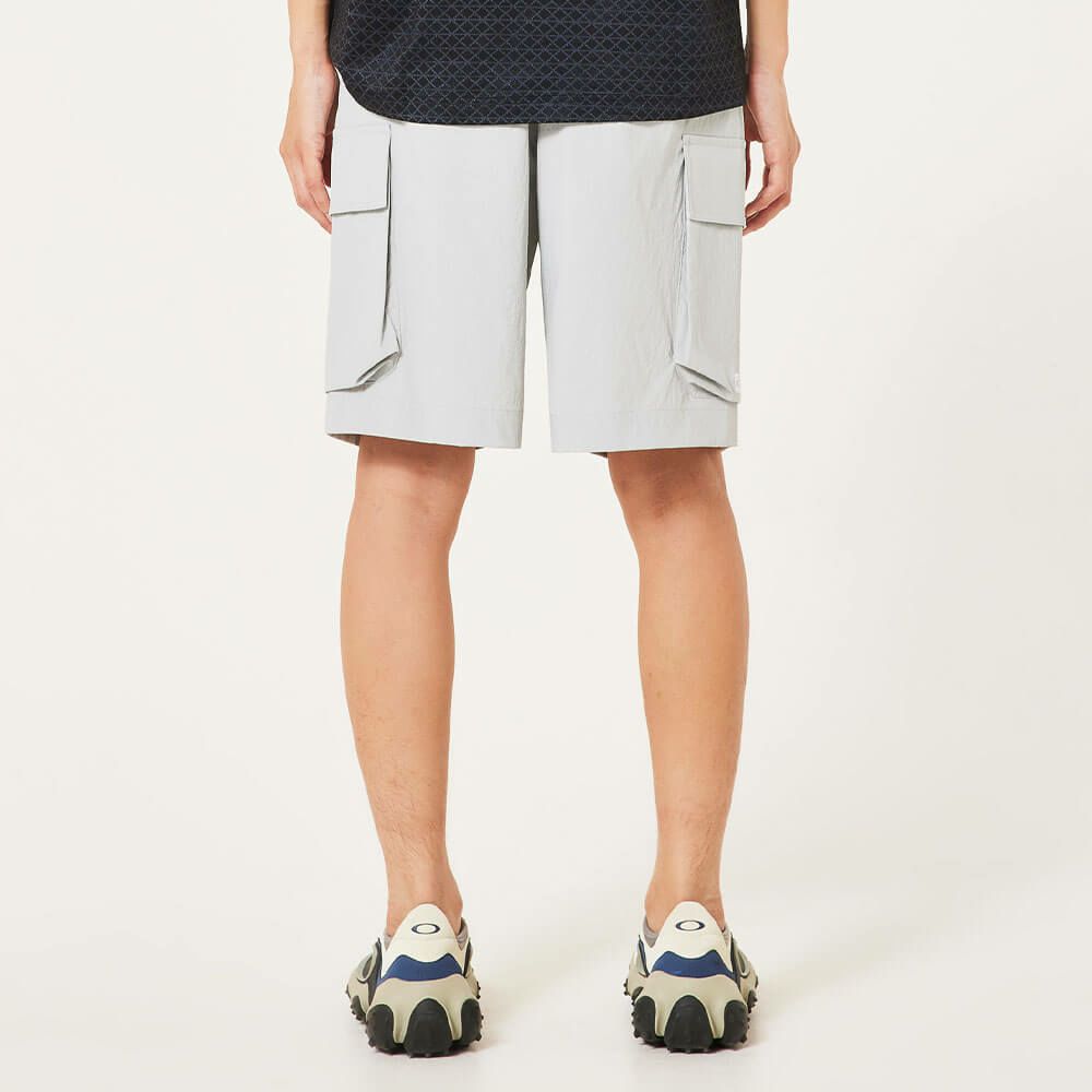 オークリー OAKLEY　メンズ 撥水 ワイド ショートパンツ FOA407611　2025年モデル 詳細3