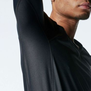 アンダーアーマー UNDER ARMOUR　メンズ UAアイソチル フィッティド 長袖 Vネック インナーシャツ 1384824 001 ブラック　2025年モデル 詳細5