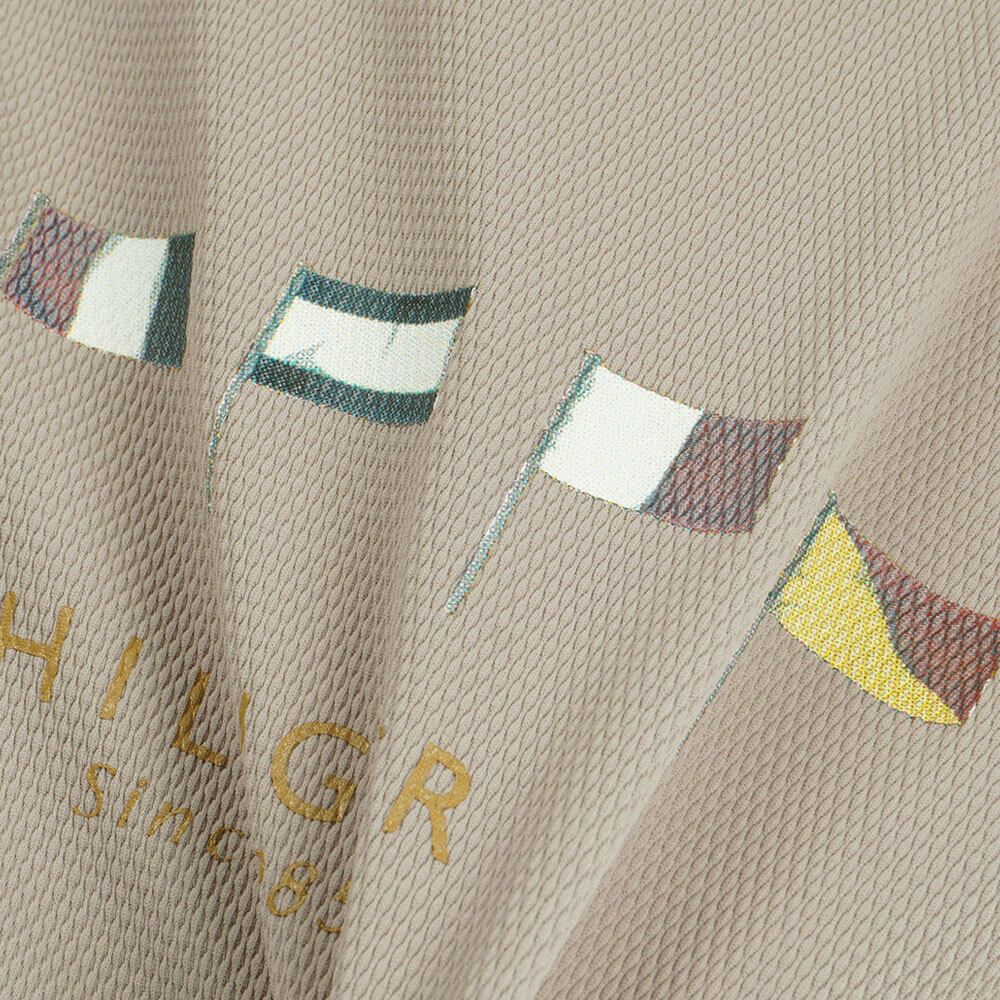 トミー ヒルフィガー ゴルフ　レディース マルチフラッグ リラックス 半袖 モックネックシャツ THLA501　2025年モデル 詳細10