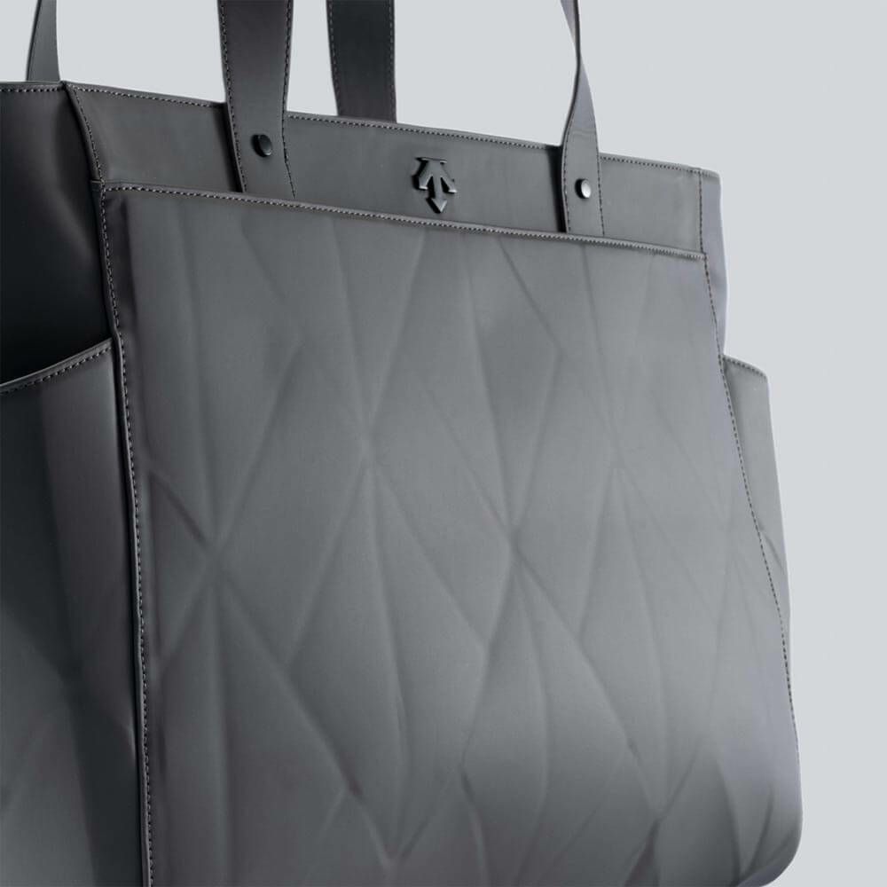 デサントゴルフ DESCENTE GOLF　メンズ WIMPLE デザイン トートバッグ DG5STT00M GY00 グレー 詳細3