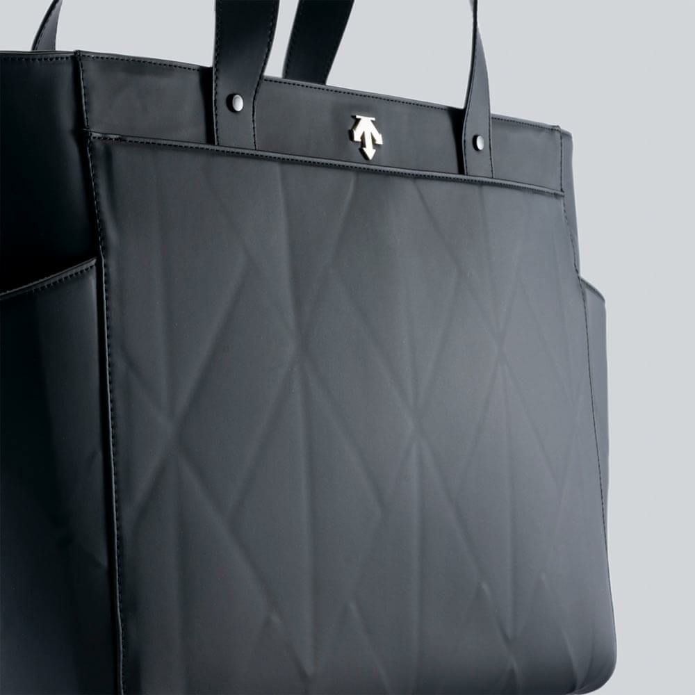 デサントゴルフ DESCENTE GOLF　メンズ WIMPLE デザイン トートバッグ DG5STT00M BK00 ブラック 詳細3