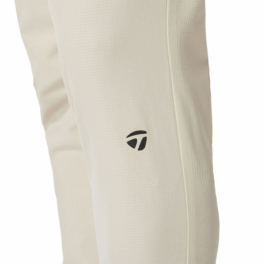 テーラーメイド TaylorMade　メンズ ジップドスリット ロングパンツ UN640　2025年モデル ベージュ 詳細4