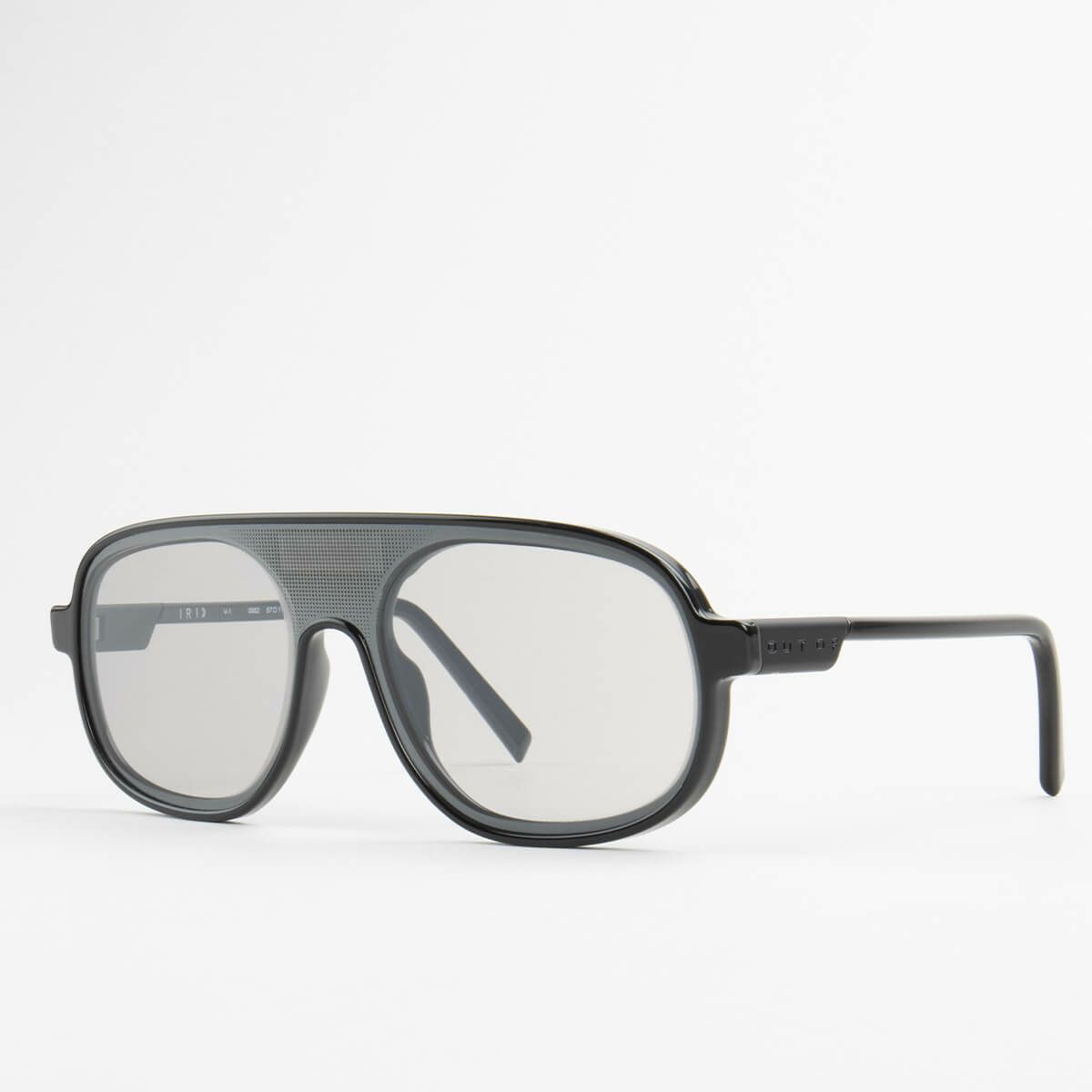 アウトオブ OUT OF　Vision-1 ヴィジョン1 GLOSSY BLACK/BLACK エレクトリック調光レンズ IRID X-10　サングラス 2024-2025 Vision-1 GLOSSY BLACK/BLACK