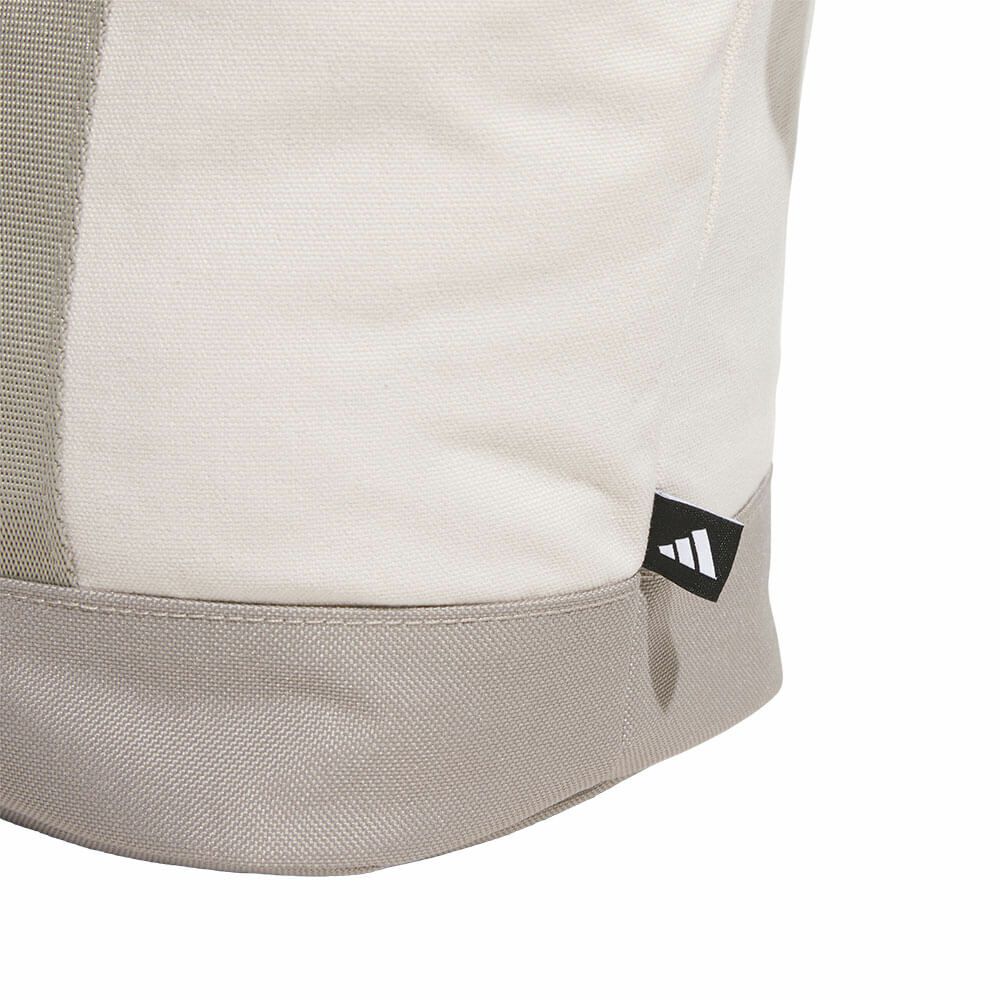 アディダス adidas　CHIP NYC ラウンドバッグ VD372 KD9378 アルミナ/パテベージュ　2025年モデル 詳細5