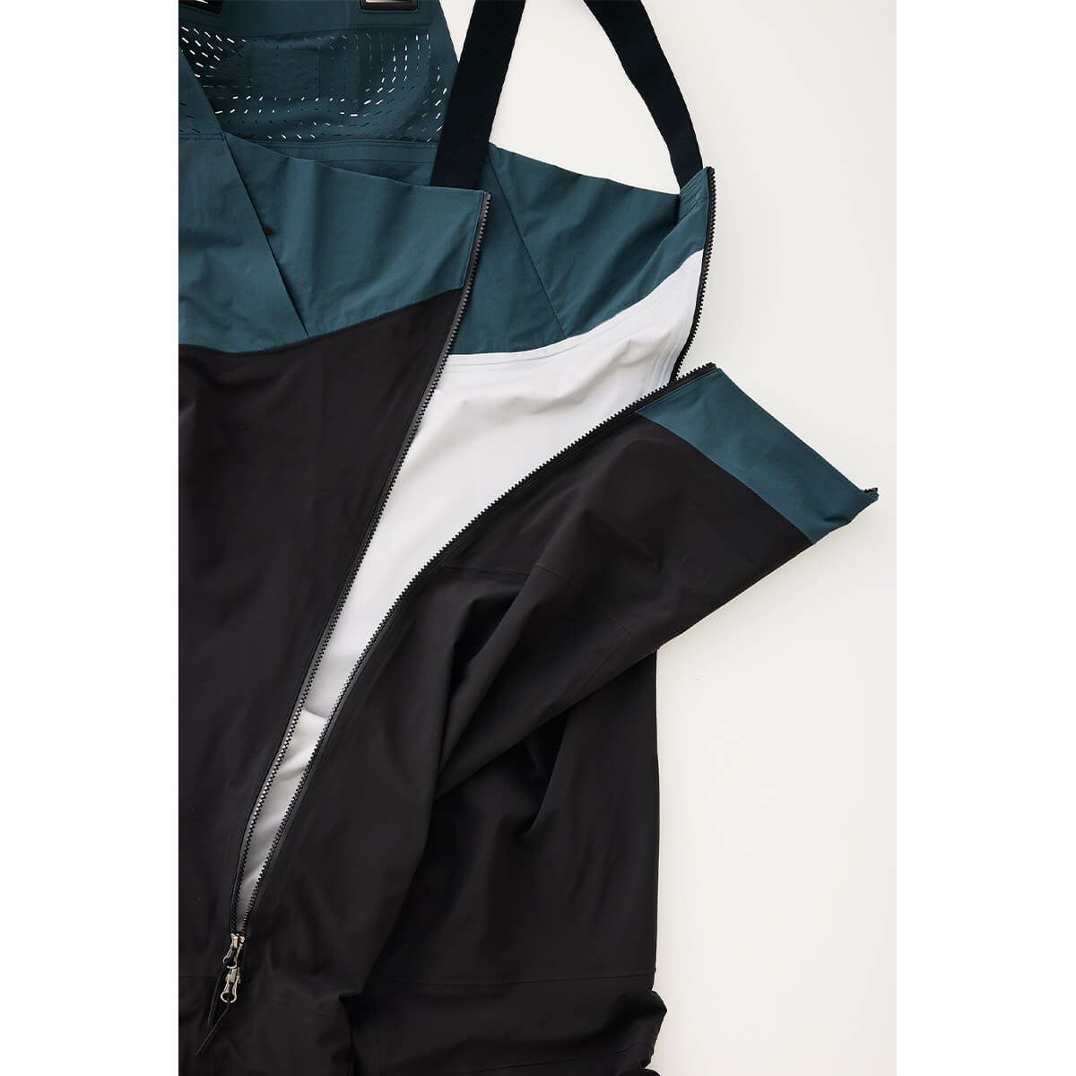 ティートンブロス TETON BROS　スキー スノーボードウェア グローバルビブパンツ Global Bib Pant GB253-02M 2025-2026 Black 詳細2