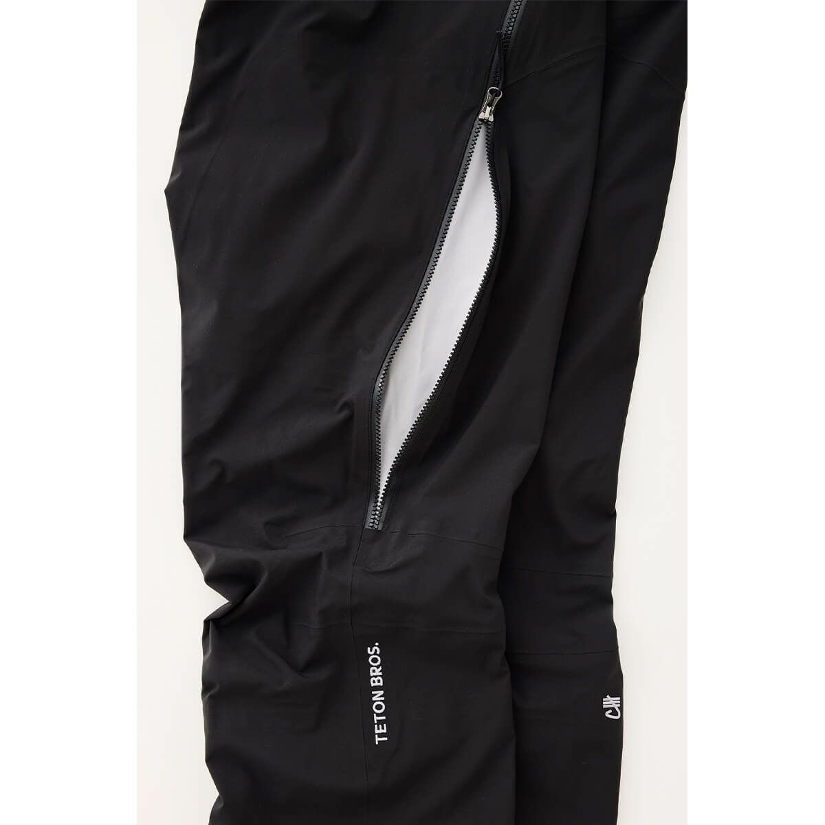 ティートンブロス TETON BROS　スキー スノーボードウェア グローバルビブパンツ Global Bib Pant GB253-02M 2025-2026 Black 詳細3