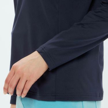 アンパスィ and per se　レディース ストレッチ ロゴプリント 長袖 モックネック シャツ AFF9225W2　2025年モデル 画像2(ALT)