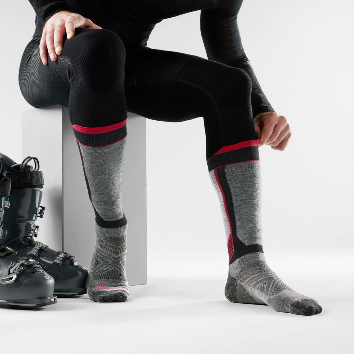 スマートウール Smartwool　イントラニット スキー ターゲットクッション  ブラック　スキーソックス 2025-2026 詳細2