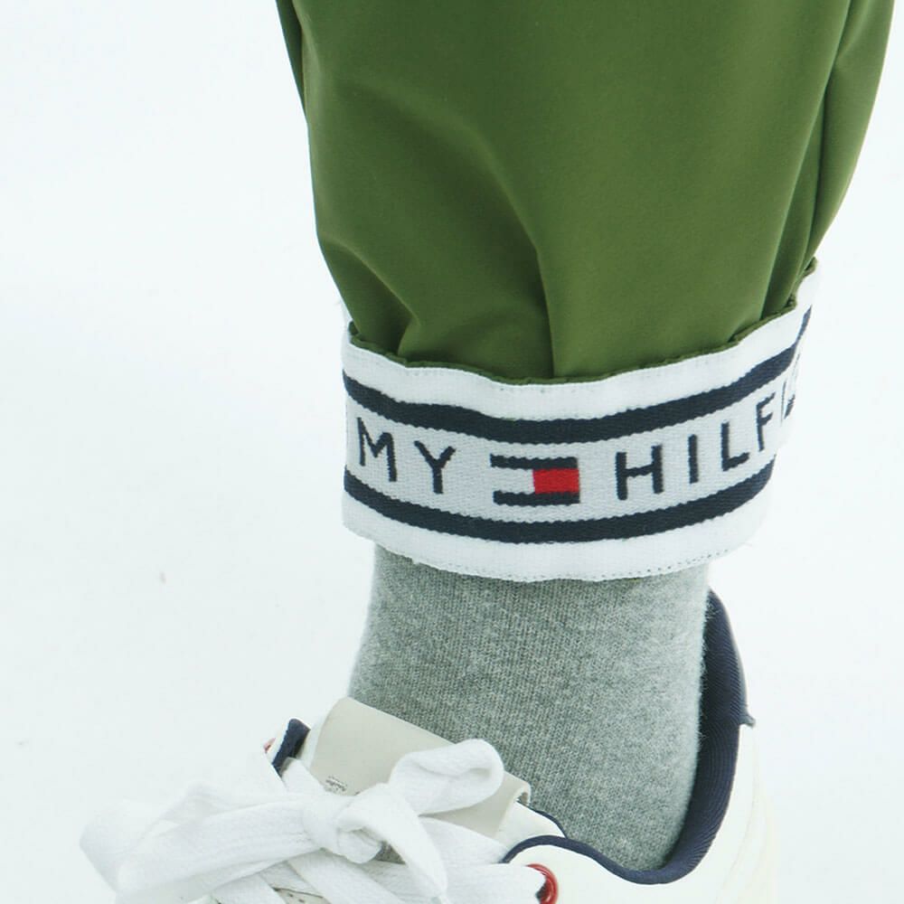 トミー ヒルフィガー ゴルフ　レディース 裾 ロゴゴム ロングパンツ THLA557　2025年モデル オリーブ 詳細9
