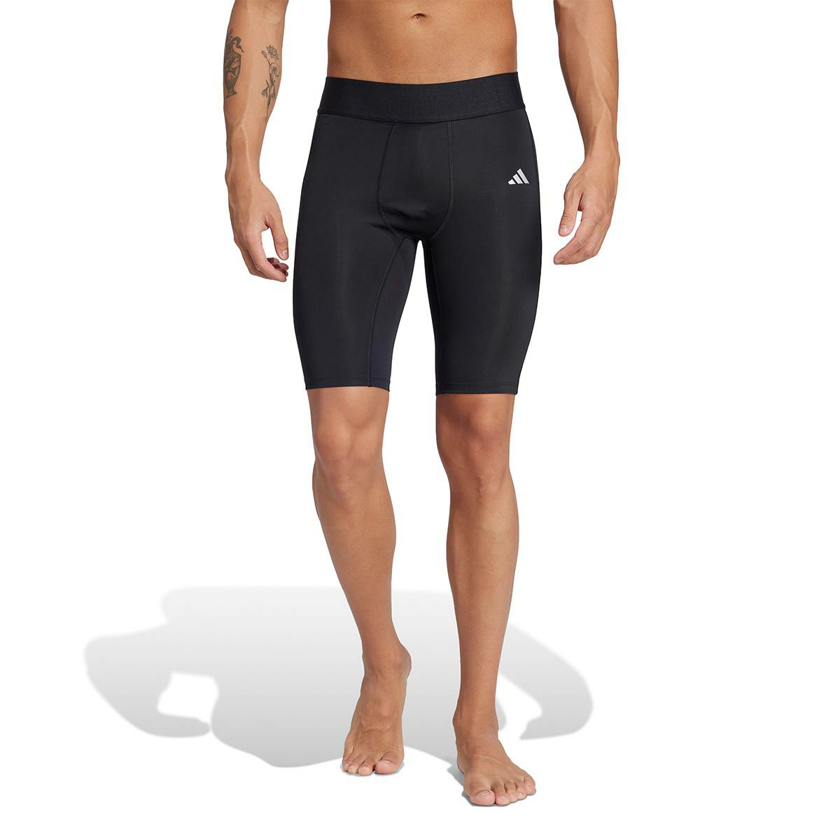 アディダス adidas　テックフィット ショートタイツ ホワイト JN7398 メンズ 詳細9