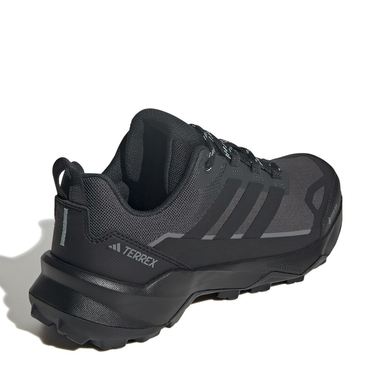 アディダス adidas　レディース アウトドア ランニングシューズウイメン・ Terrex スカイチェイサー AX5 GORE-TEX ハイキング / Terrex Skychaser AX5 GORE-TEX Hiking Shoes カーボン/コアブラック/セミフラッシュアクア JQ2222  詳細6