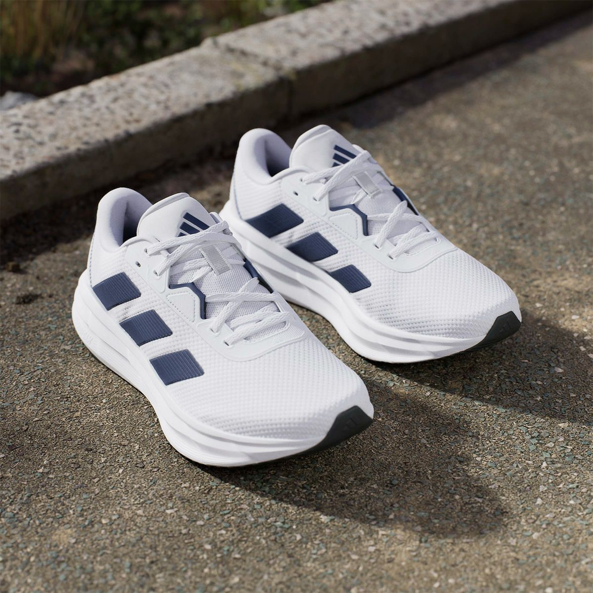 アディダス adidas　メンズ カジュアル ランニングシューズ GLX 7 ランニング / GLX 7 Running フットウェアホワイト/ダークブルー/コアブラック JQ2620  詳細12