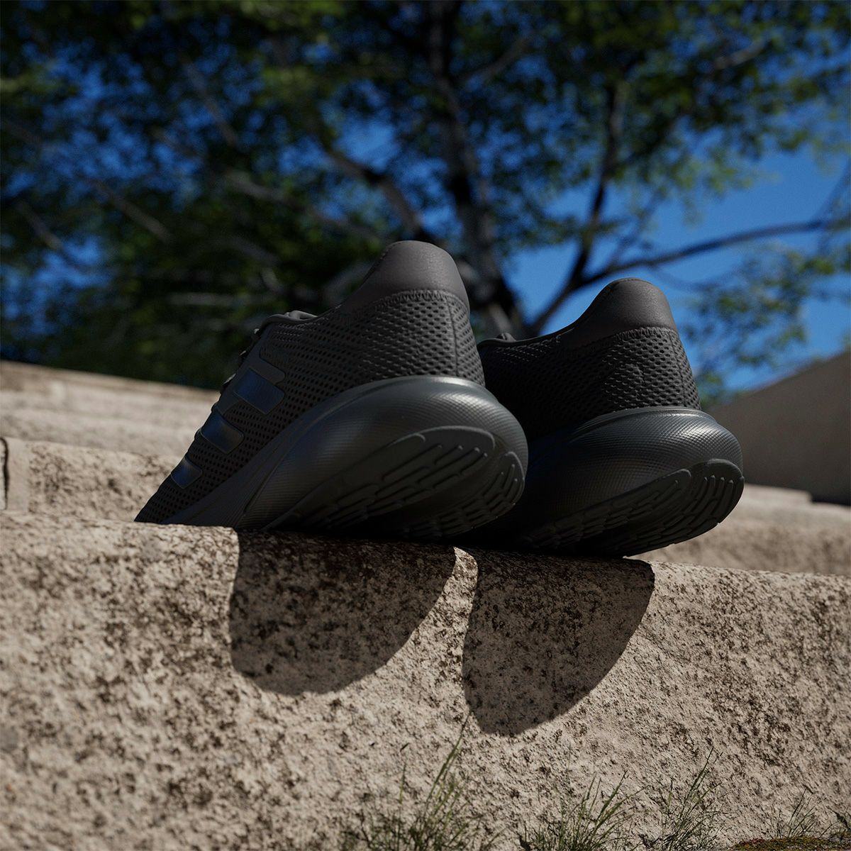 アディダス adidas　ユニセックス カジュアル ランニングシューズ レスポンス ランナー / Response Runner コアブラック/コアブラック/コアブラック JR8058  詳細11