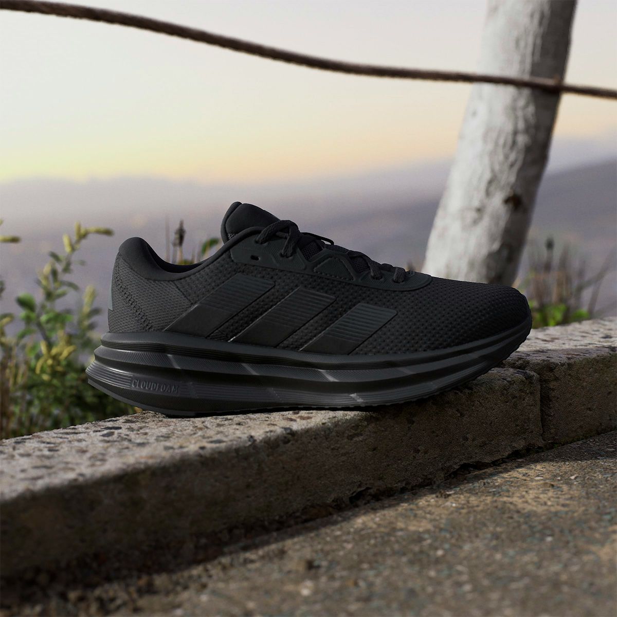 アディダス adidas　レディース カジュアル ランニングシューズウイメン・ GLX 7 ランニングシューズ コアブラック/コアブラック/カーボン JR9584  詳細9