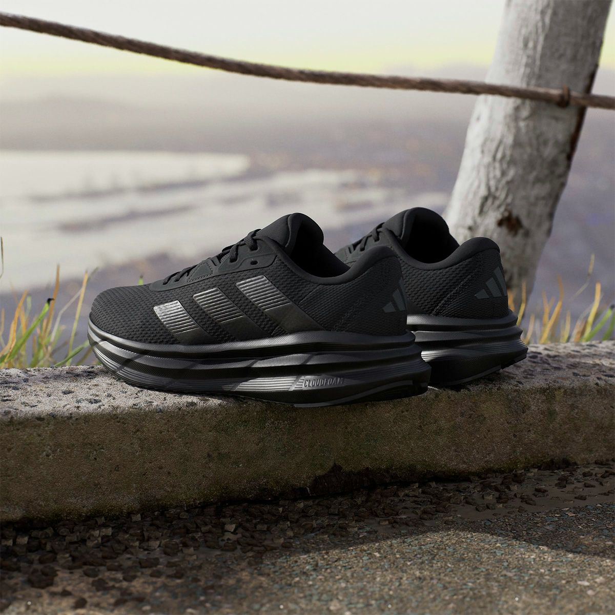 アディダス adidas　レディース カジュアル ランニングシューズウイメン・ GLX 7 ランニングシューズ コアブラック/コアブラック/カーボン JR9584  詳細12