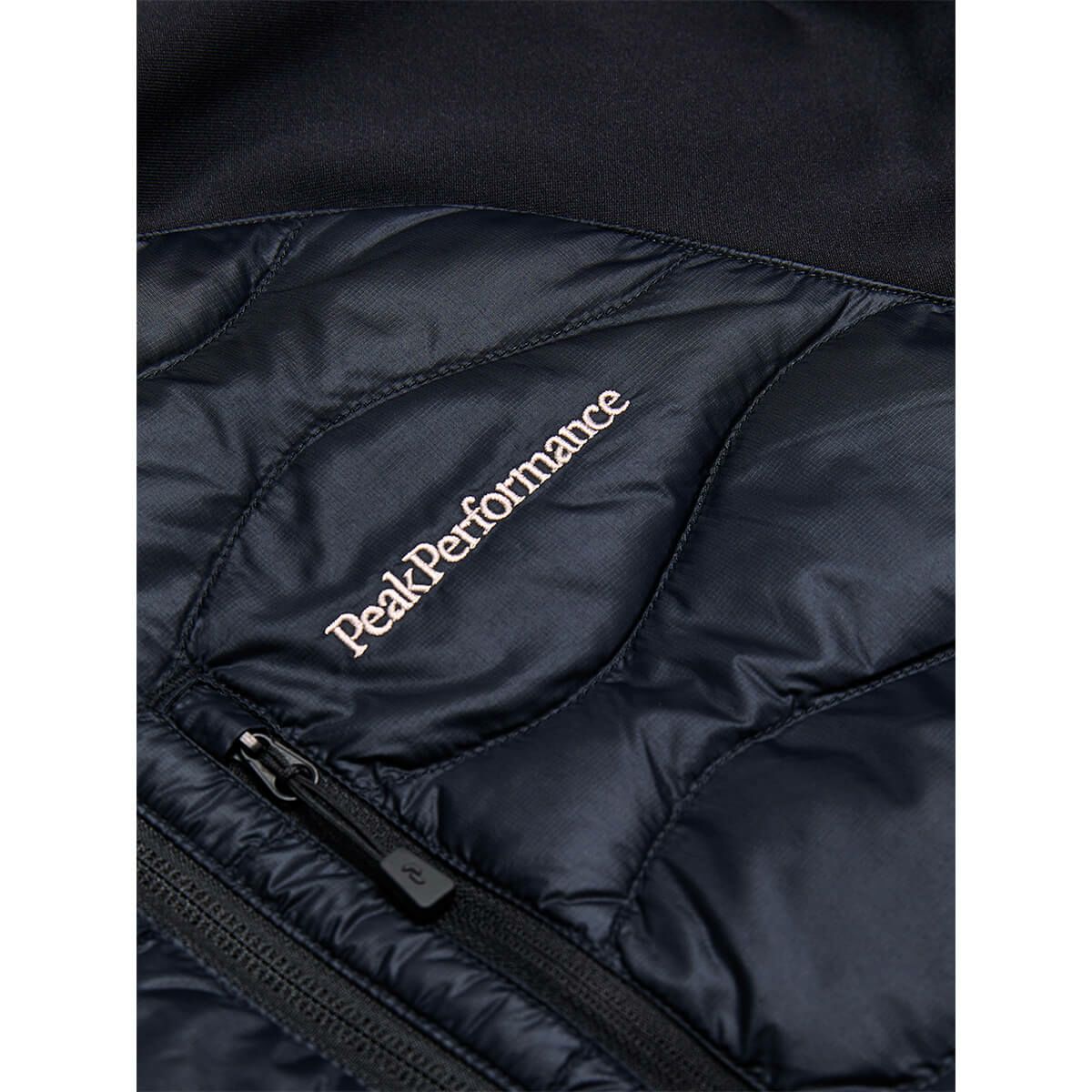 ピークパフォーマンス PEAK PERFORMANCE　スキーウェア インナー ウーマンズヘリウムダウンハイブリッドジャケット W Helium Down Hybrid Jacket G79839 2025-2026 詳細17