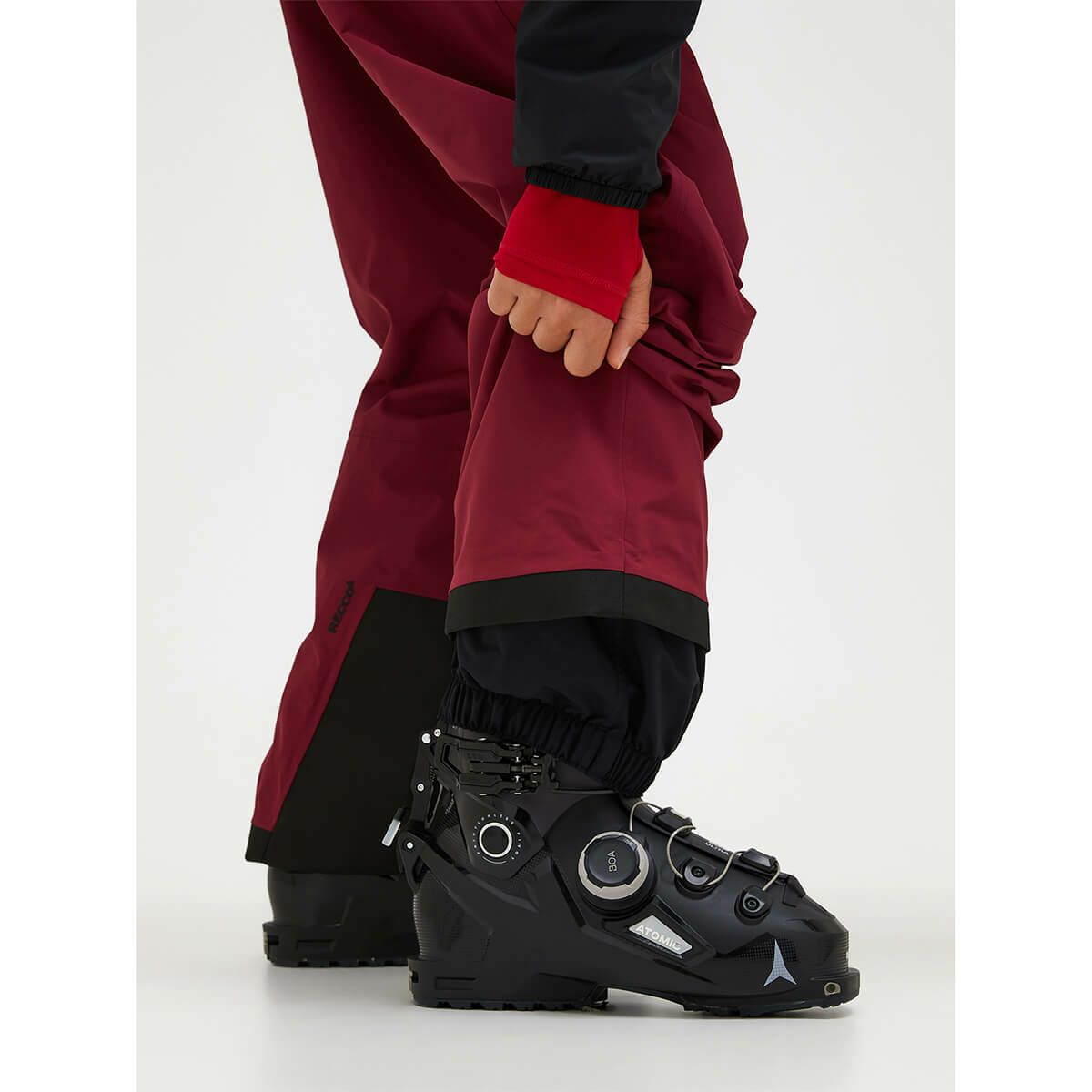 ピークパフォーマンス PEAK PERFORMANCE　スキーウェア パンツ ウーマンズバーテック3レイヤーパンツ W Vertec 3L Pants G80476 2025-2026 詳細15