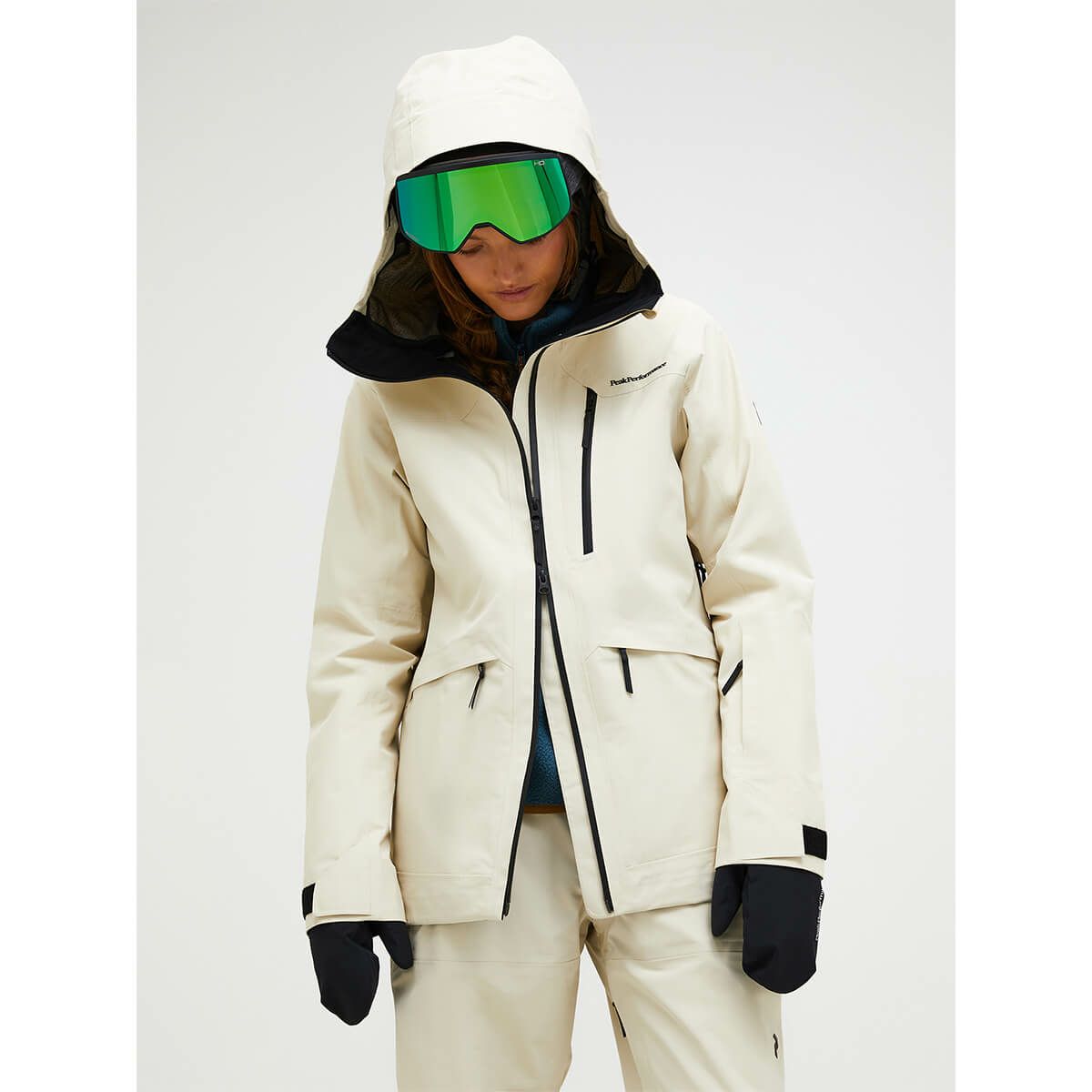 ピークパフォーマンス PEAK PERFORMANCE　スキーウェア ジャケット ウーマンズバーテック3レイヤージャケット W Vertec 3L Jacket G80568 2025-2026 詳細6