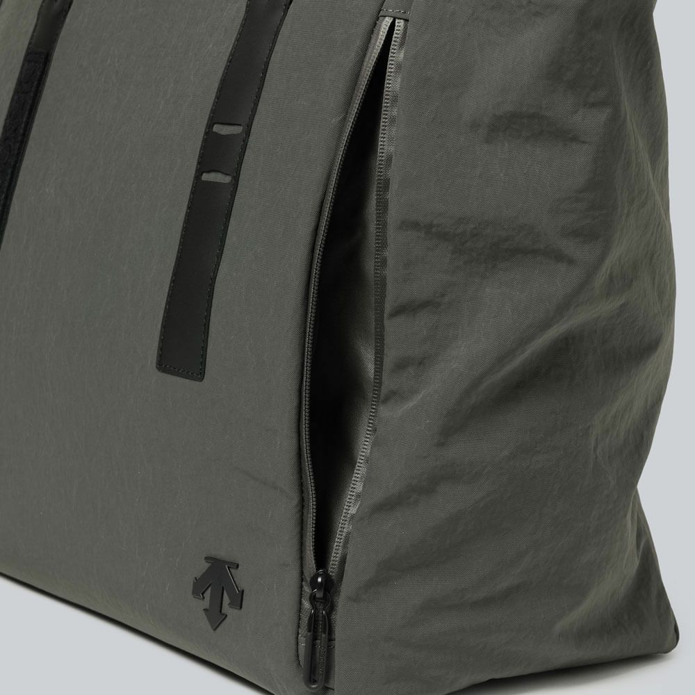 デサントゴルフ DESCENTE GOLF　大容量 ジップ付き トートバッグ 27L DG5FTT30U GY00 グレー　2025年モデル 詳細5