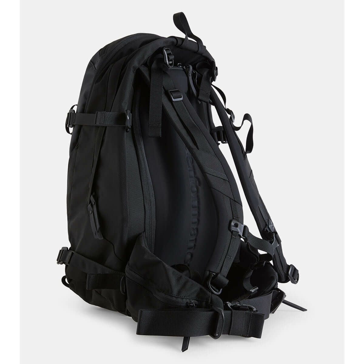 ピークパフォーマンス PEAK PERFORMANCE　バックパック Vertical Ski BackPack 28.5L G78102010 2024-2025 詳細2