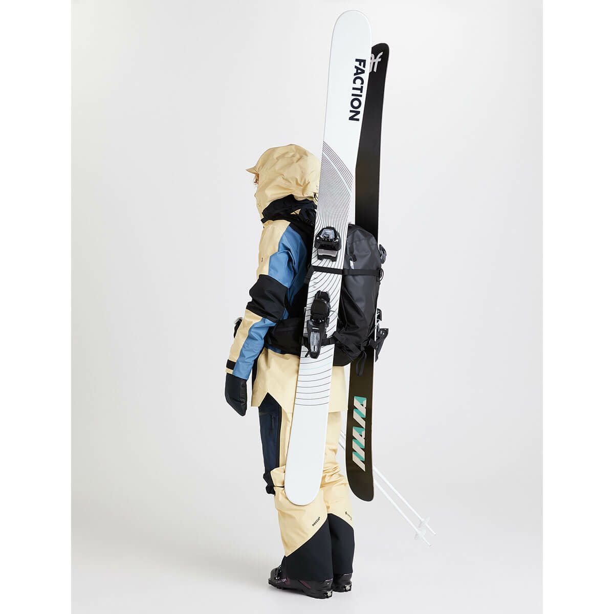 ピークパフォーマンス PEAK PERFORMANCE　バックパック Vertical Ski BackPack 28.5L G78102010 2024-2025 詳細4