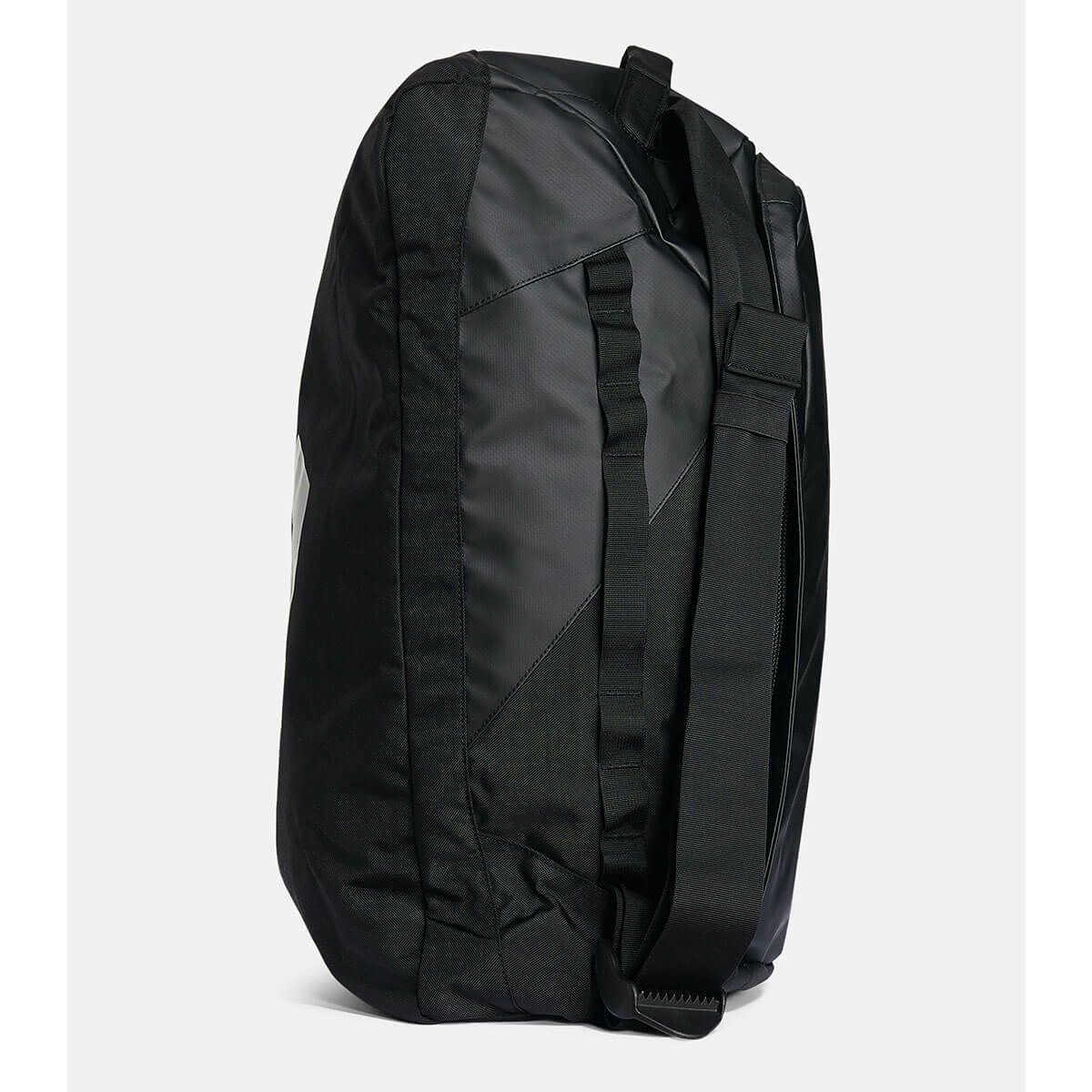 ピークパフォーマンス PEAK PERFORMANCE　バックパック バーチカルダッフル 50リットル VERTICAL DUFFLE 50L G78049020 2024-2025 詳細3