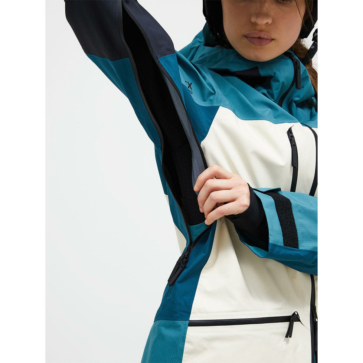 ピークパフォーマンス PEAK PERFORMANCE　スキー スノーボードウェア ジャケット W Vertical Gore-Tex Pro Jacket G79145 2024-2025 詳細18